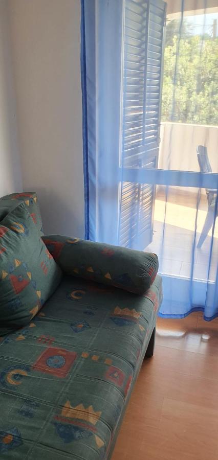 Apartmani Sonia Njivice Exteriör bild