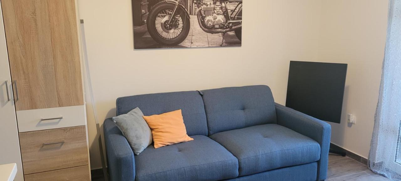 Apartmani Sonia Njivice Exteriör bild