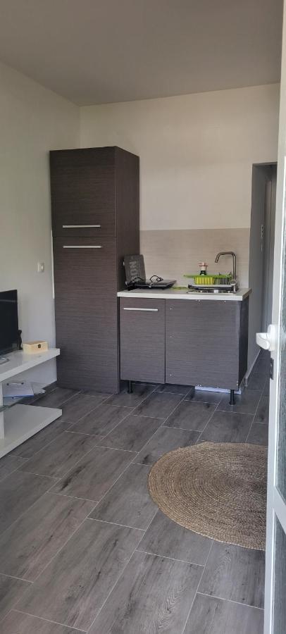 Apartmani Sonia Njivice Exteriör bild
